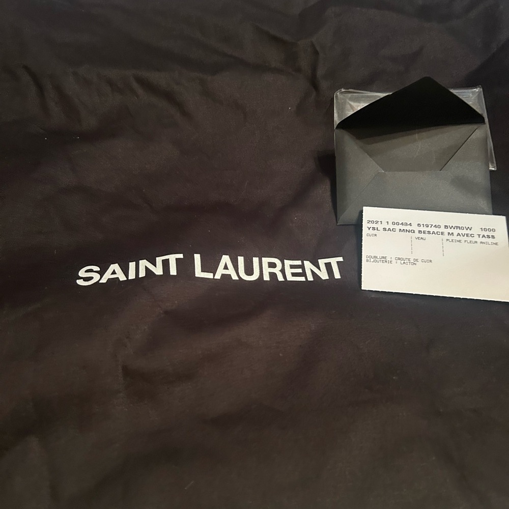 Saint Laurent Rive Gauche Large Tote in Beige Sea Salt Combo - Picture 3 of 8